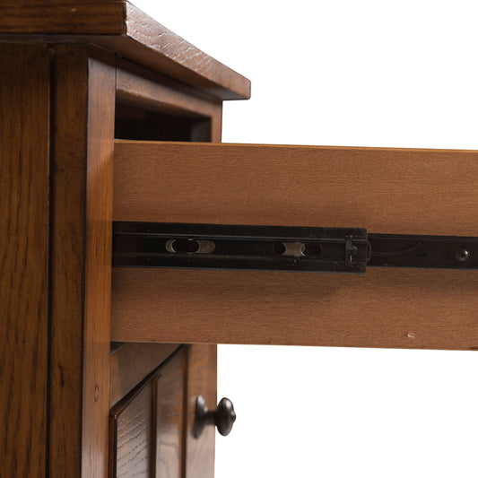 Grandpas Cabin - Nightstand - Aged Oak