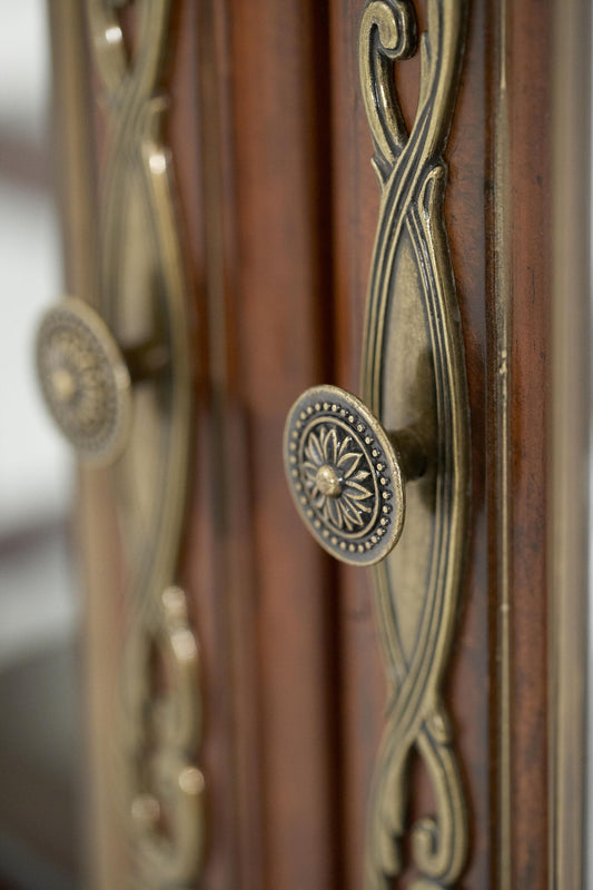 Villa Valencia - China Buffet Cabinet - Classic Chestnut