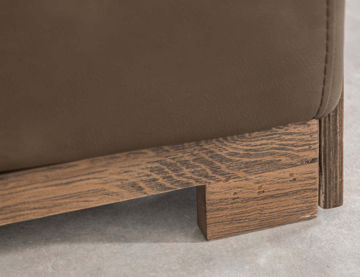 Balam - Loveseat - Brown
