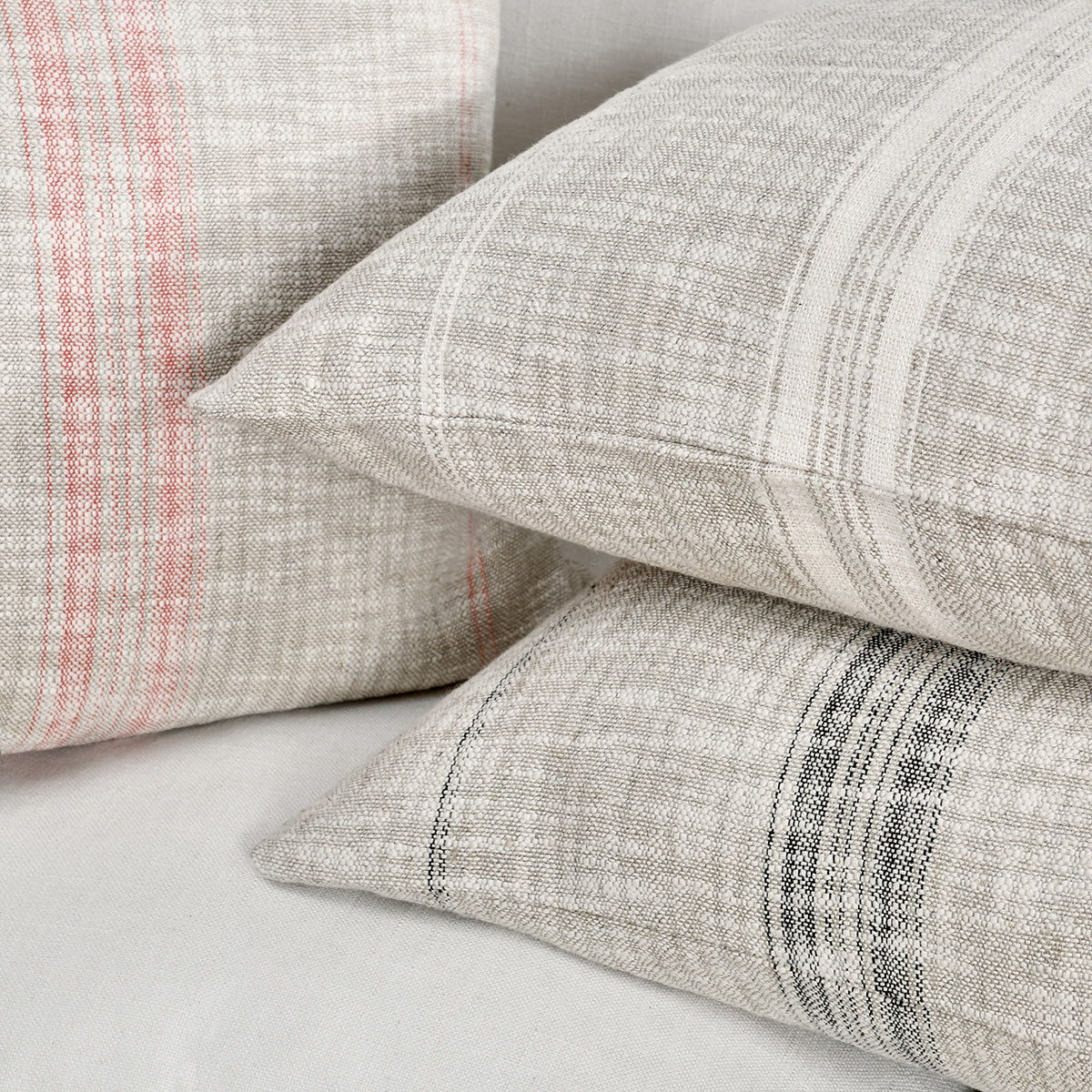 Timeless - Ria Pillow