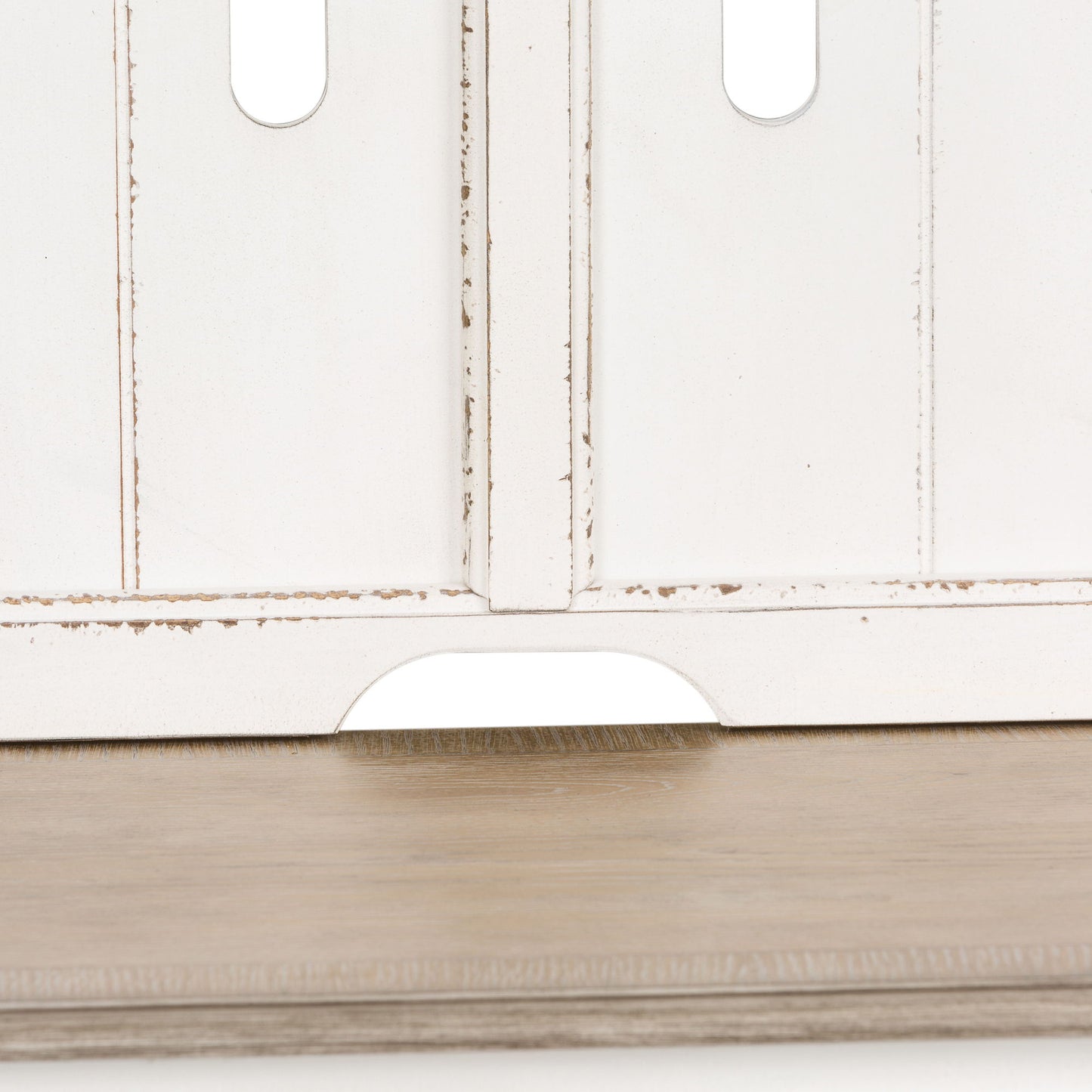 Magnolia Manor - Entertainment Hutch - Antique White