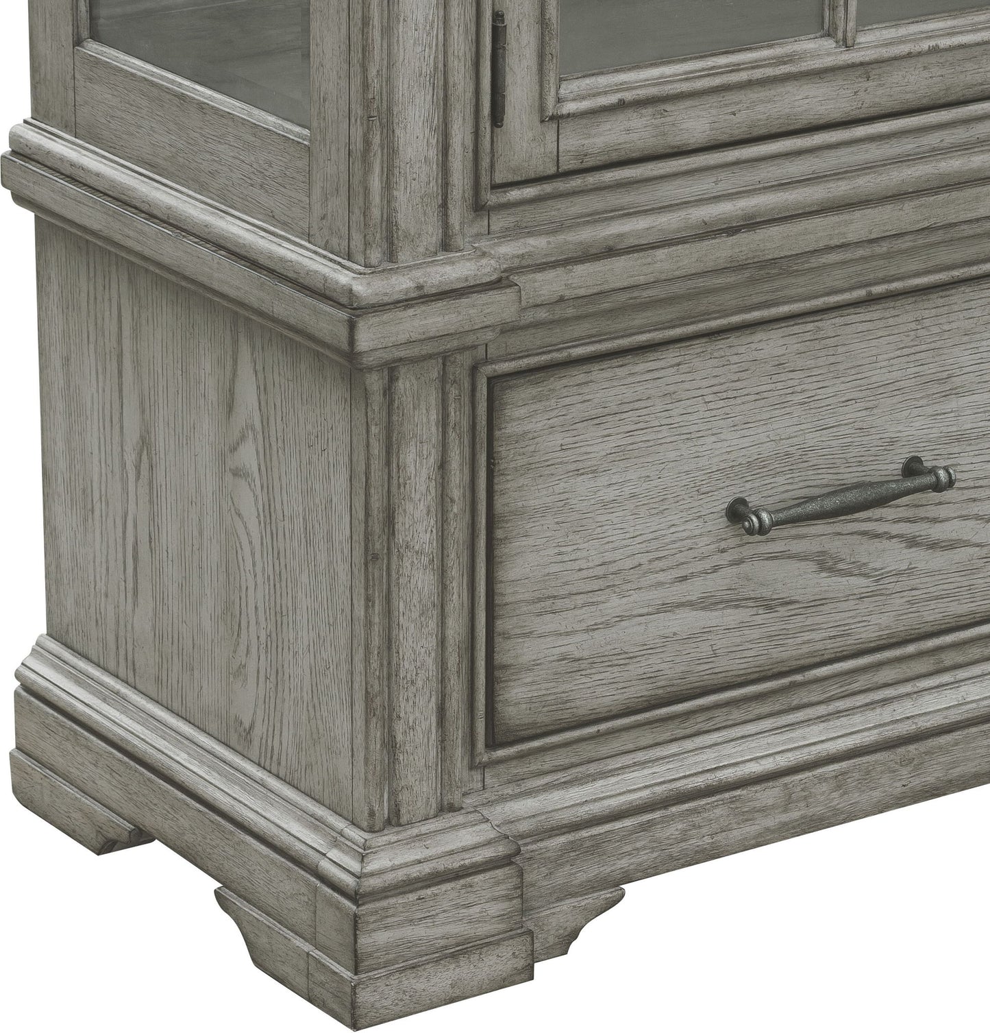 Madison Ridge - Extendable Leg Dining Room Table Set
