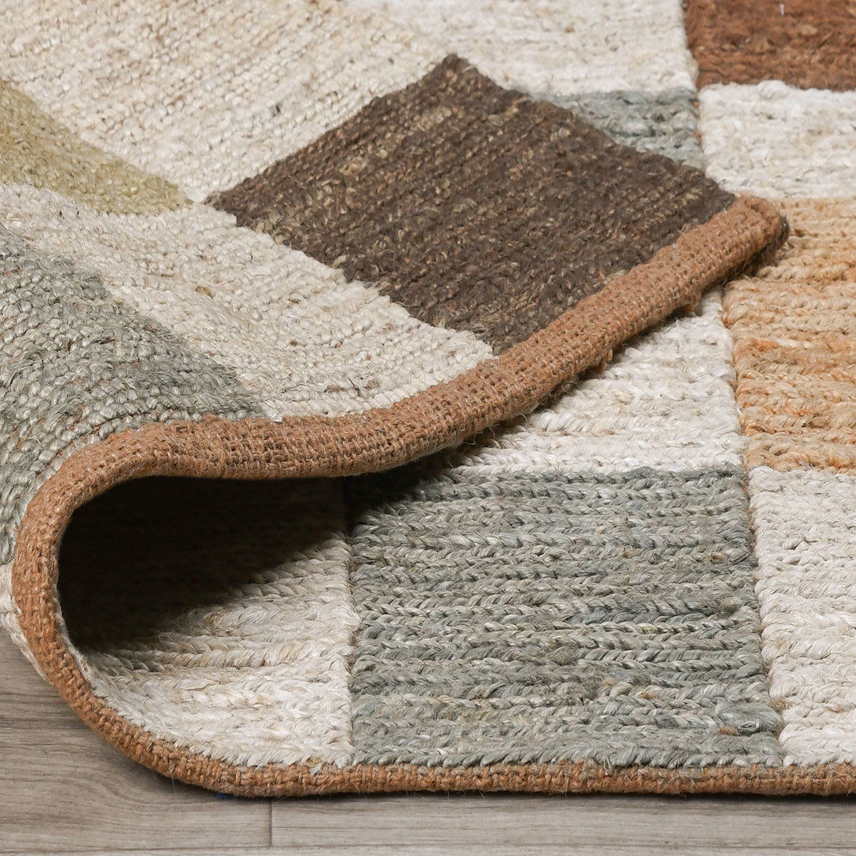 Soumak - Check Rug