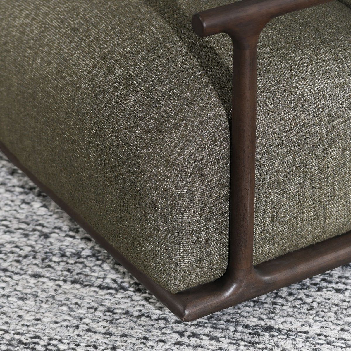 Lucia - Swivel Chair