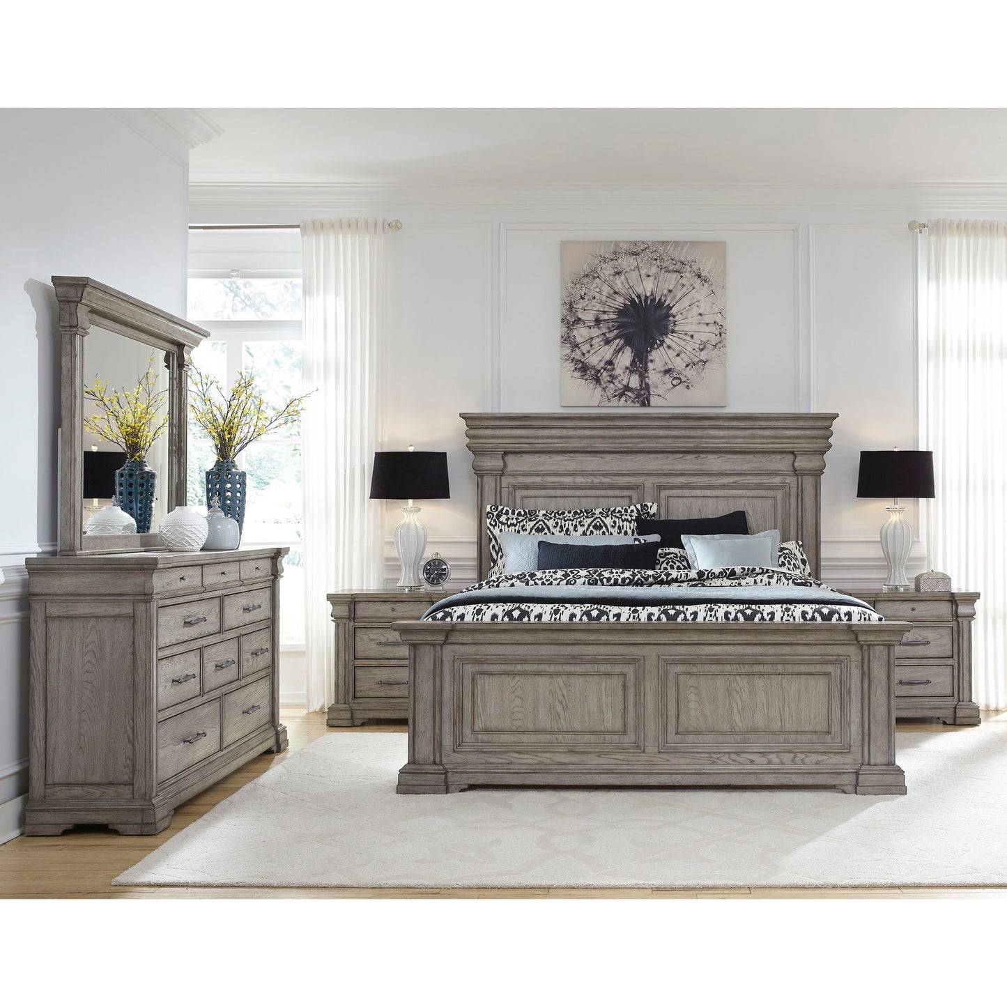 Madison Ridge - Panel Bed With Blanket Chest Footboard