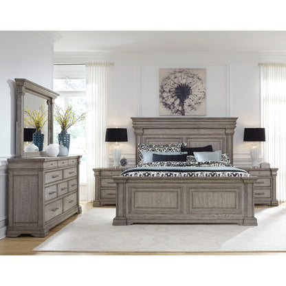 Madison Ridge - Panel Bed With Blanket Chest Footboard
