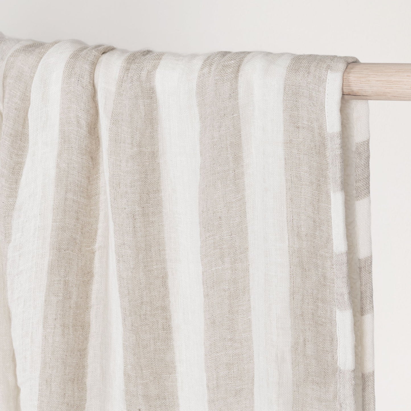 Atwater - Throw - Ivory / Natural