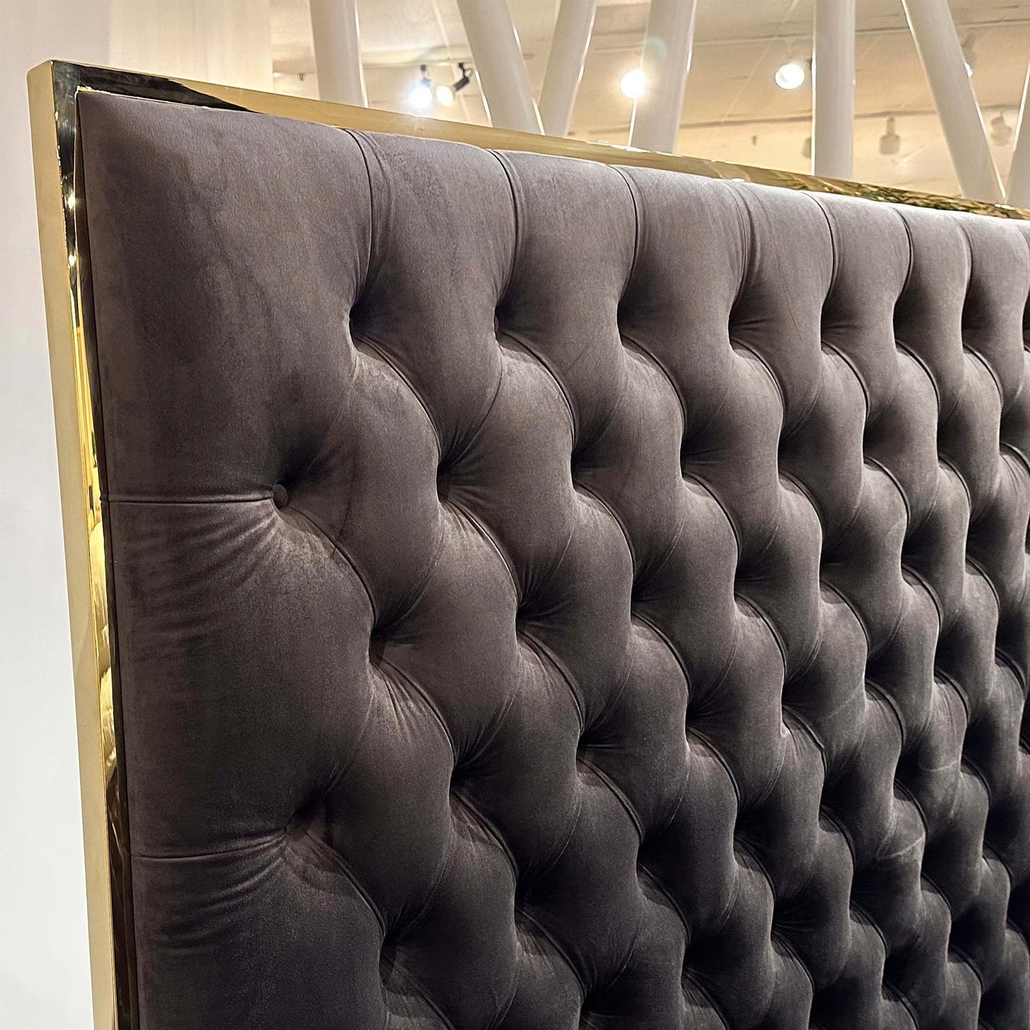 Signature Beds & Benches - Dahlia Lift Up Storage Bed
