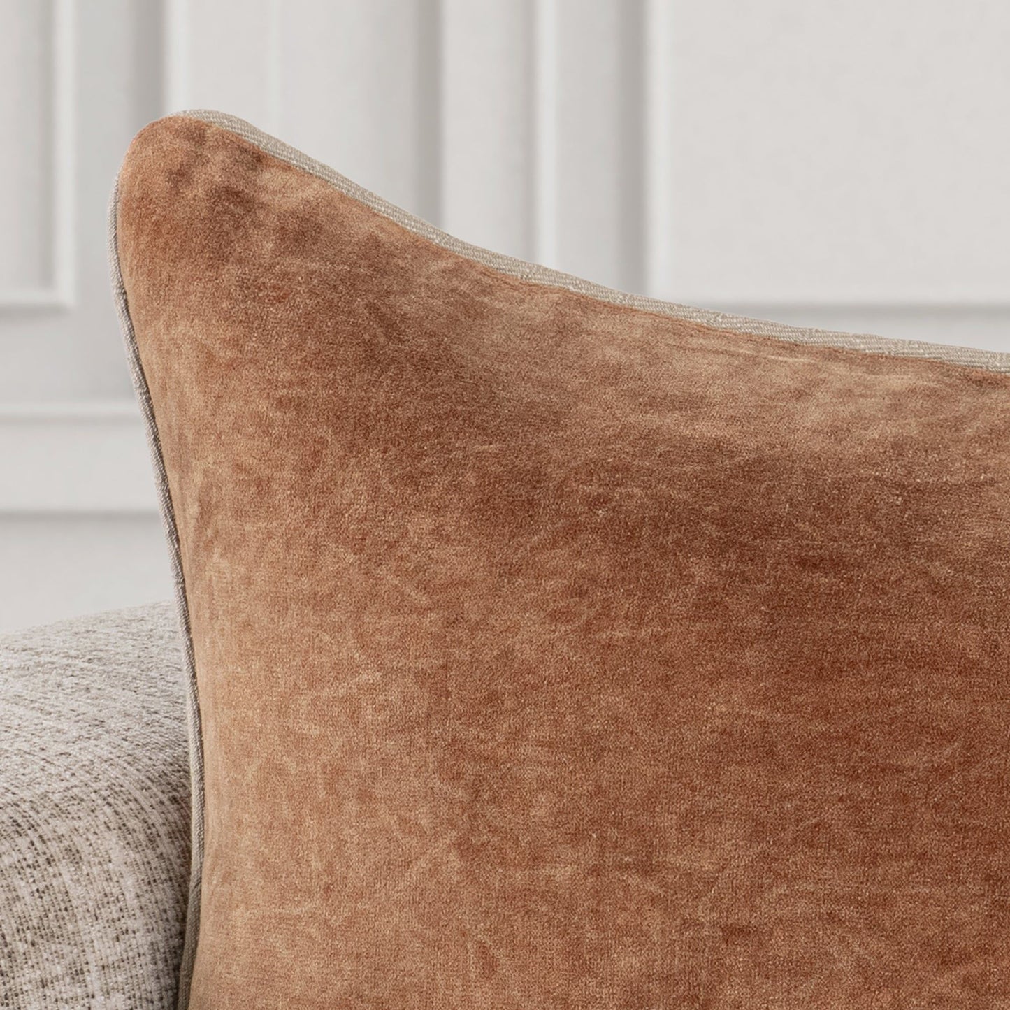 Heirloom Velvet - SLD Pillow