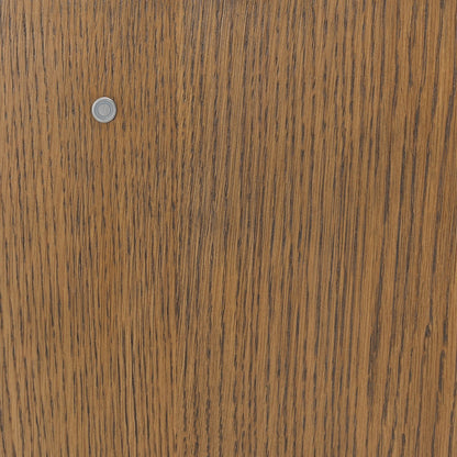 Portrait - Dresser
