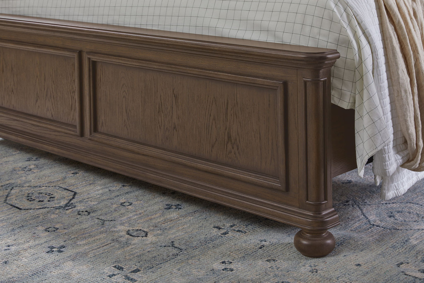 Saddle Creek - Upholstered Bed