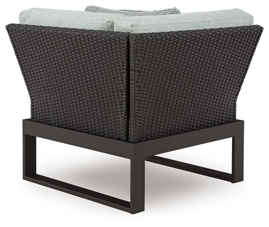 Beachloft - 6-Piece Outdoor Sectional - Black / Gray