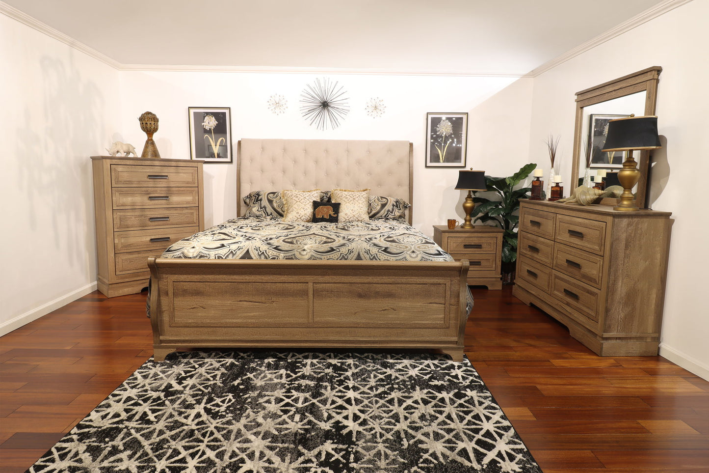 Coventry Hall - Dresser