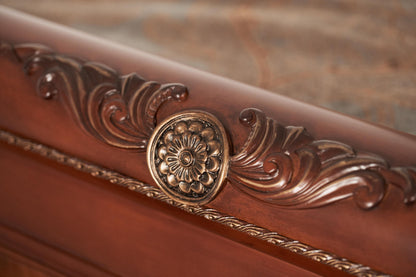 Cortina - Sleigh Bed