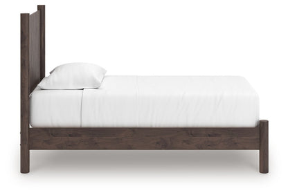 Pamytta - Panel Platform Bedroom Set