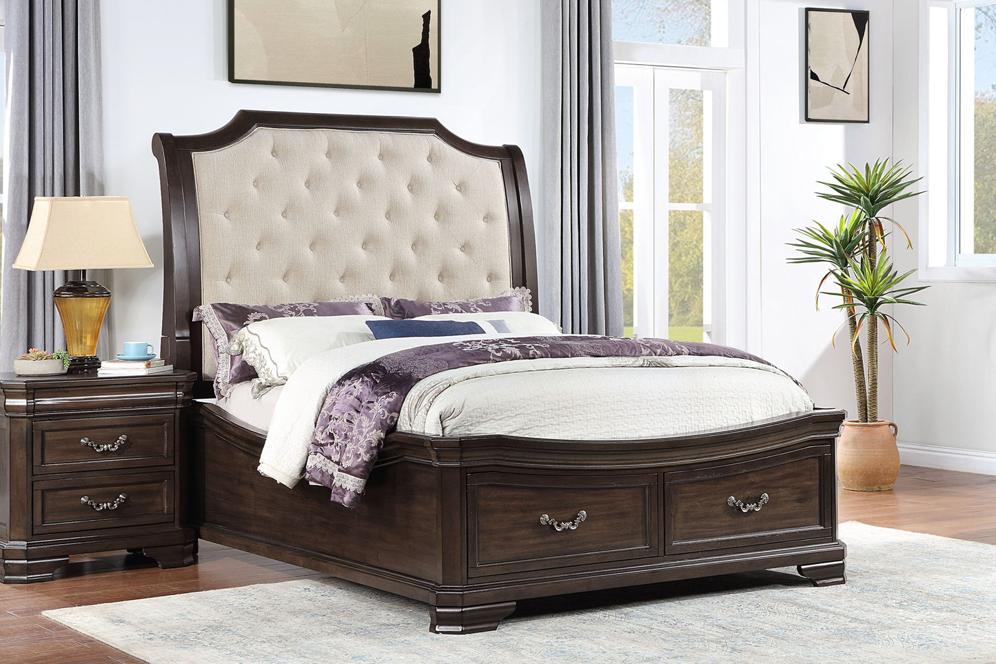 Lyndhurst - Bed
