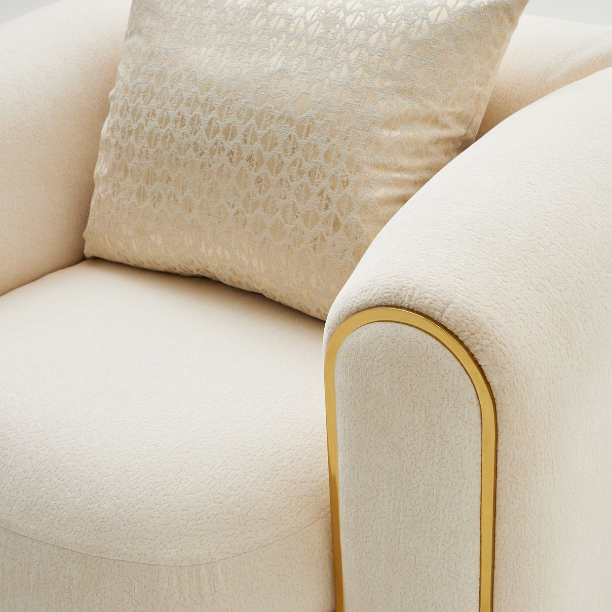 Sassani - Accent Chair - Crepe / Gold