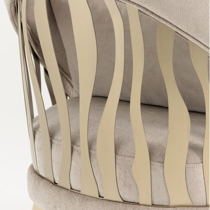 La Rachelle - Flame Chair