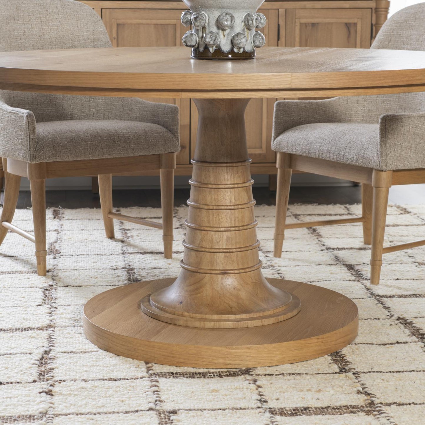 Seraphina - Complete Round Dining Table