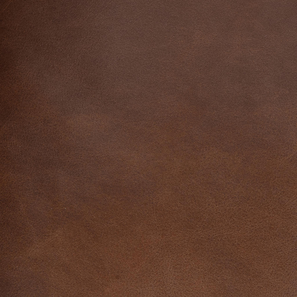 Halston - Sofa - Chestnut Elite