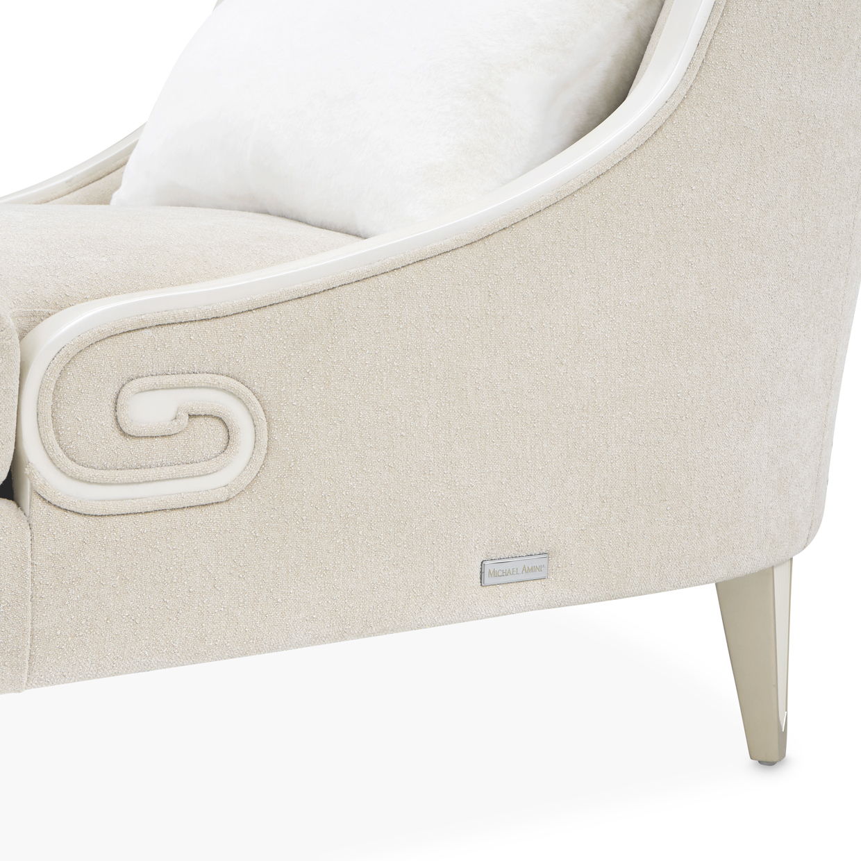 La Marisia - Chenille Chaise - Tranquil / Light Champagne