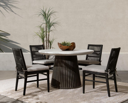 Caspia - 47" Outdoor Round Dining Table - Snowdrift White / Black