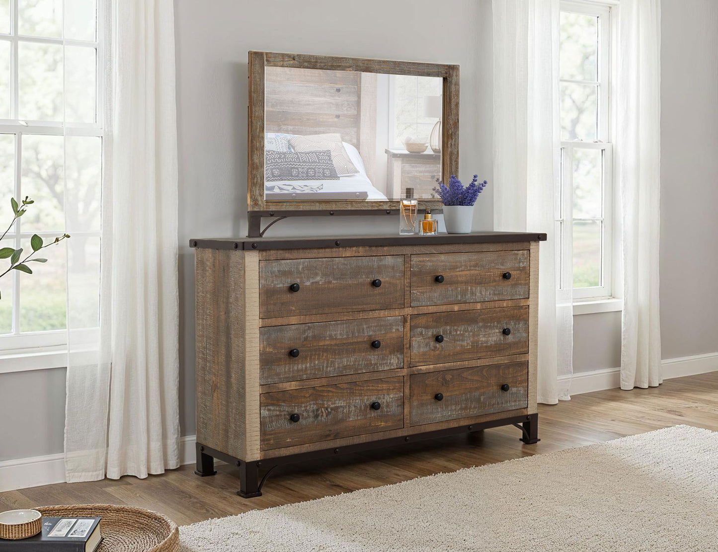 Antique - Dresser With 6 Drawers - Multicolor