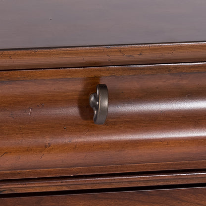 Rustic Traditions - 8 Drawer Dresser