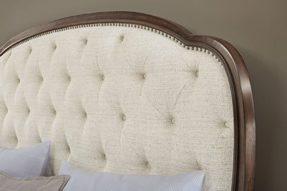 Saddle Creek - Upholstered Bed