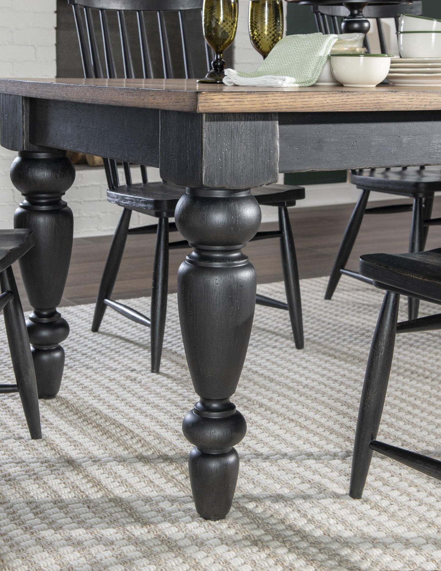 Vintage Market - Chimney Leg Table