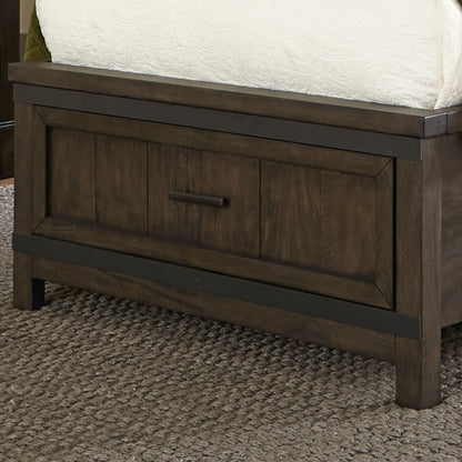 Thornwood Hills - Full Storage Footboard - Rock Beaten Brown