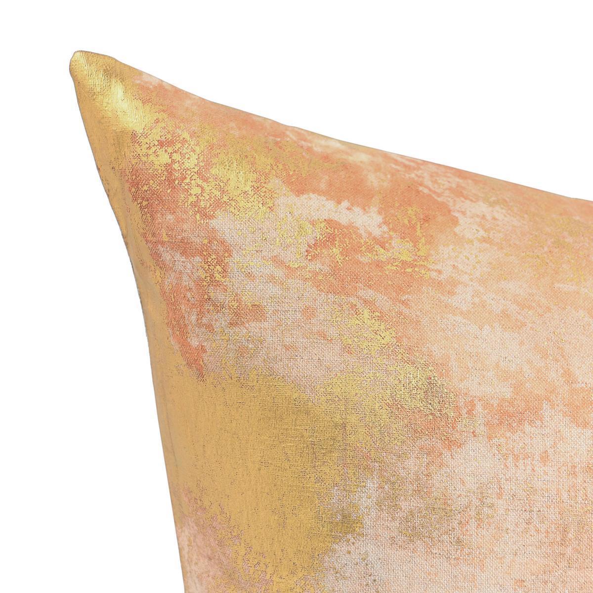 Onara - 22" x 22" Pillow - Burnt Orange / Gold