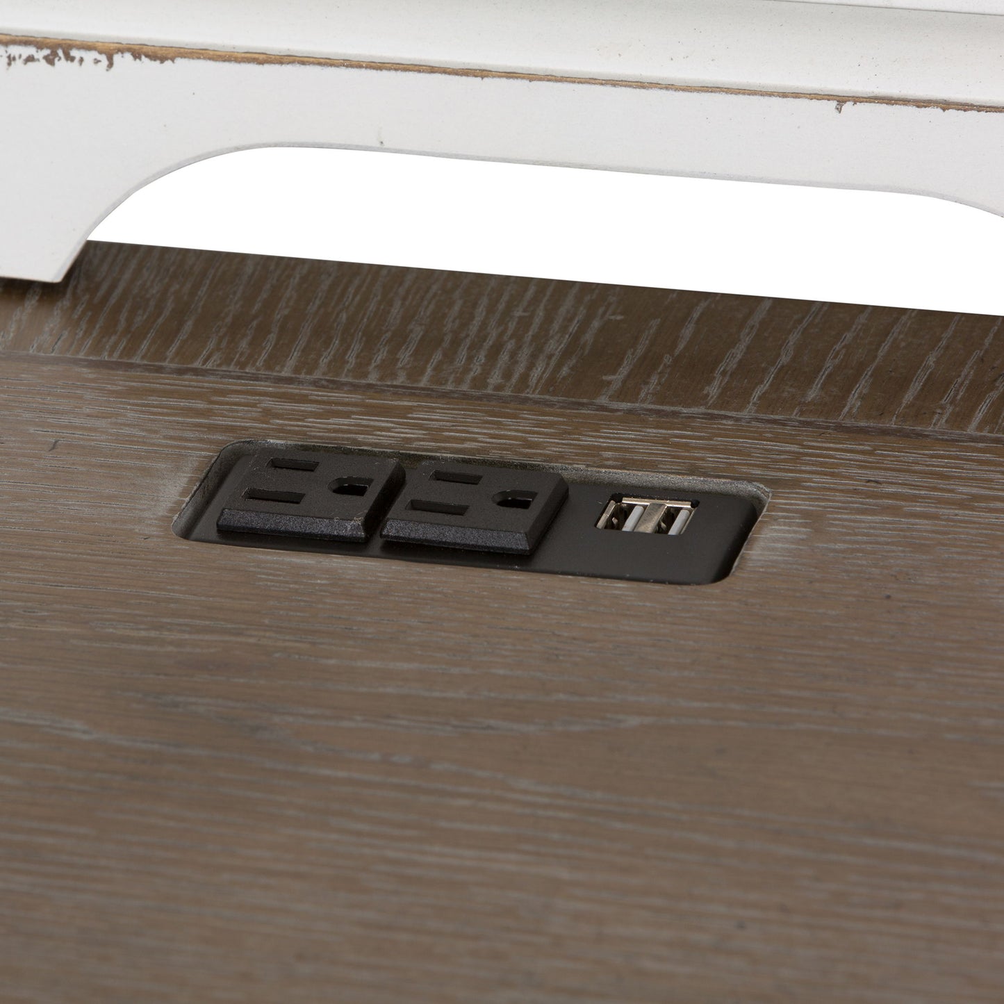 Magnolia Manor - Credenza