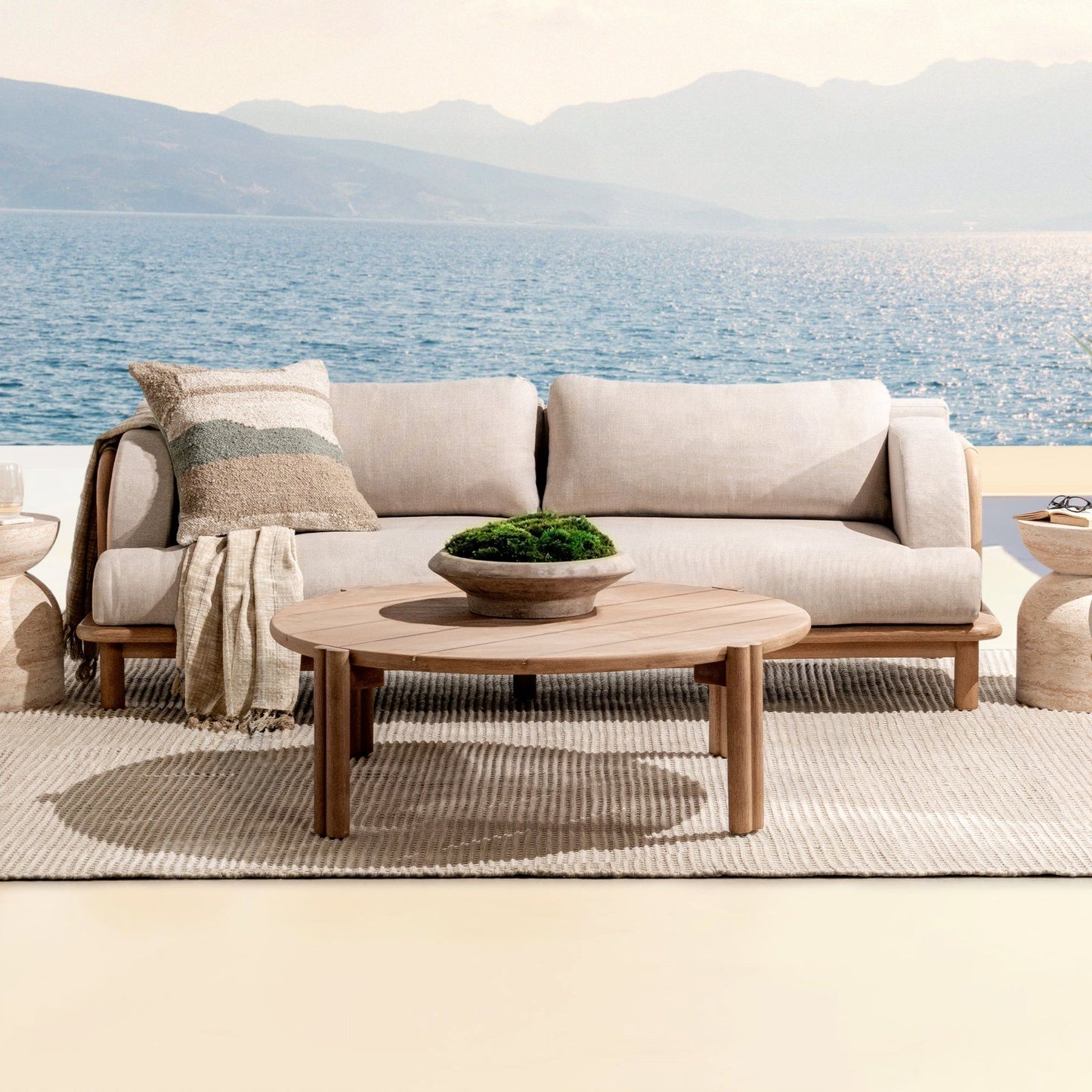 Oliver - Outdoor Round Coffee Table - Butterscotch