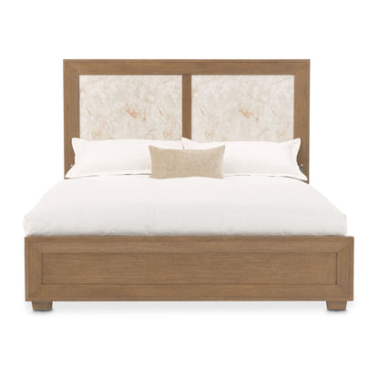 Portrait - Panel Bed