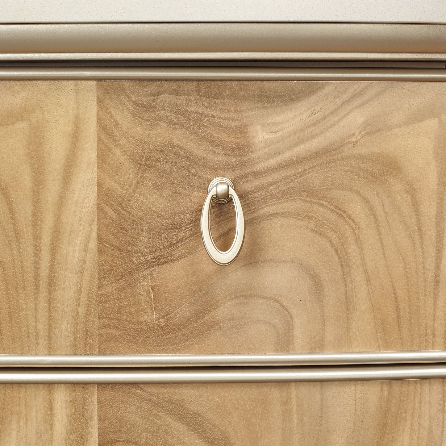 Villa Cherie - Dresser