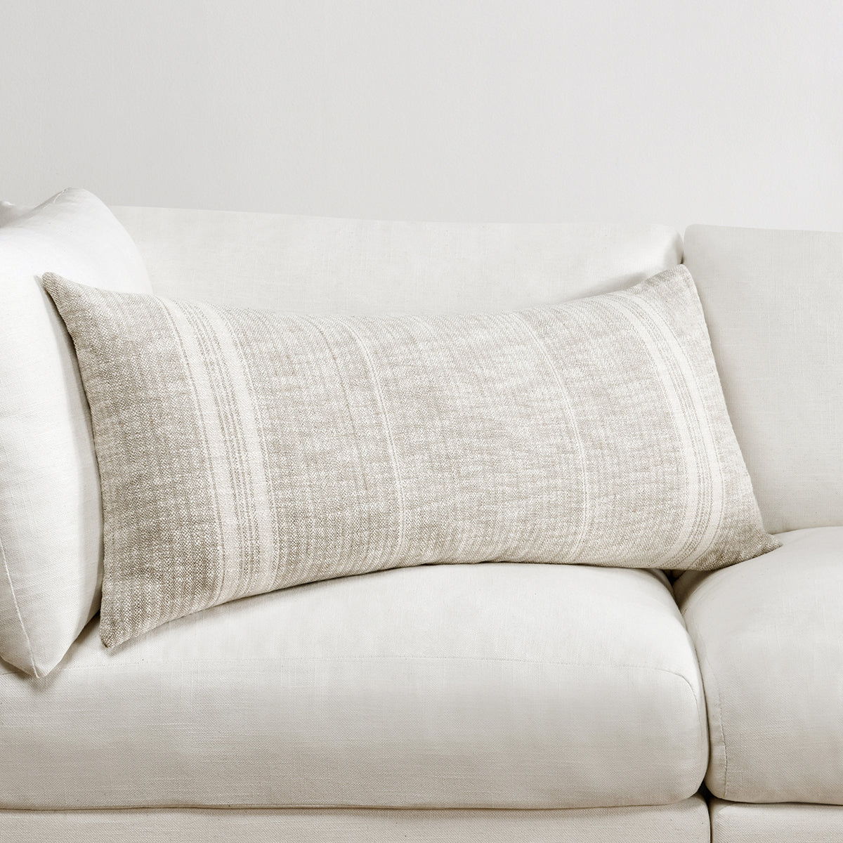 Timeless - Ria Pillow