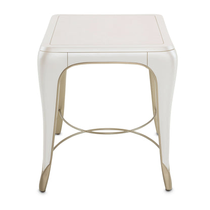 London Place - Table