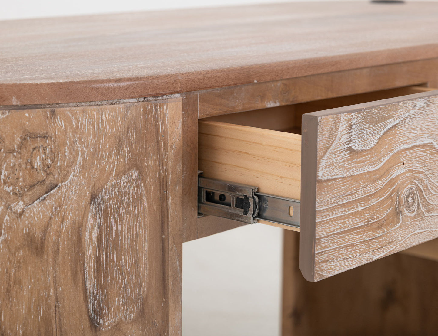 Balam - Desk