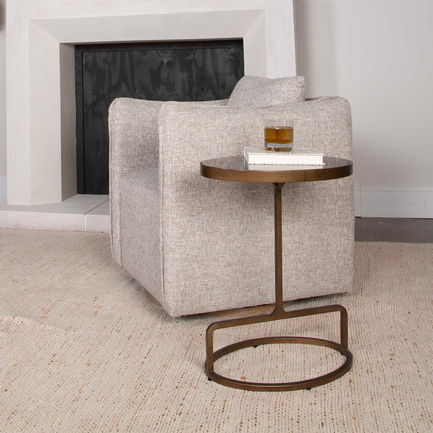 Jessenia - Marble Accent Table