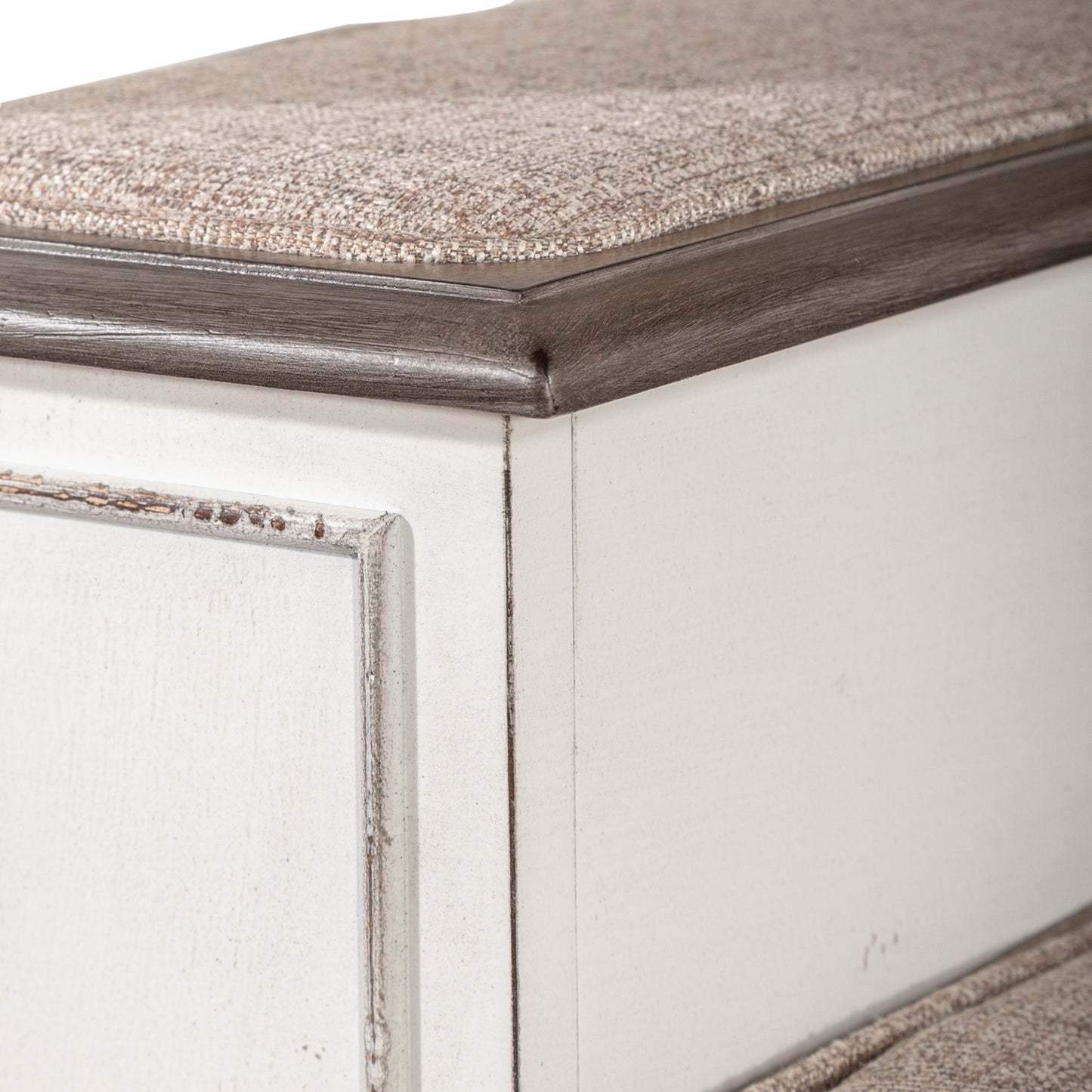 Magnolia Manor - Pet Steps - Antique White
