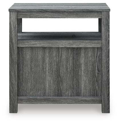 Fendenmore - Chair Side End Table