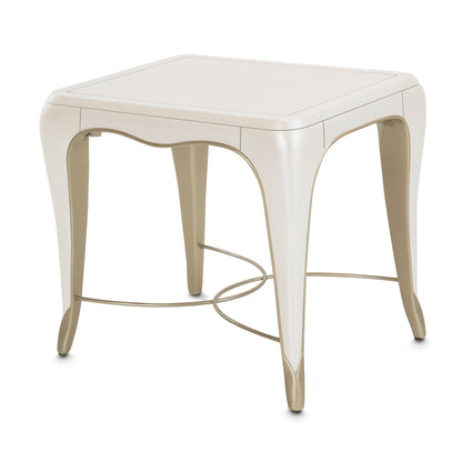 London Place - Table