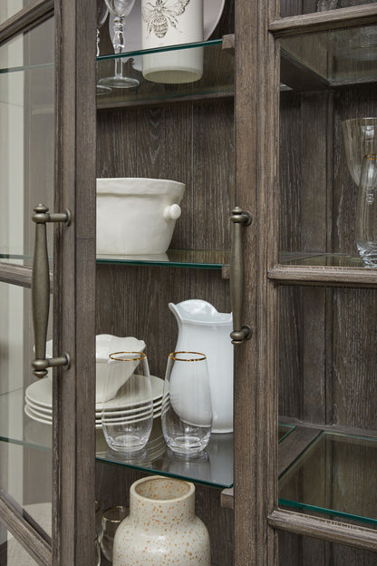 Madison Ridge - China Cabinet