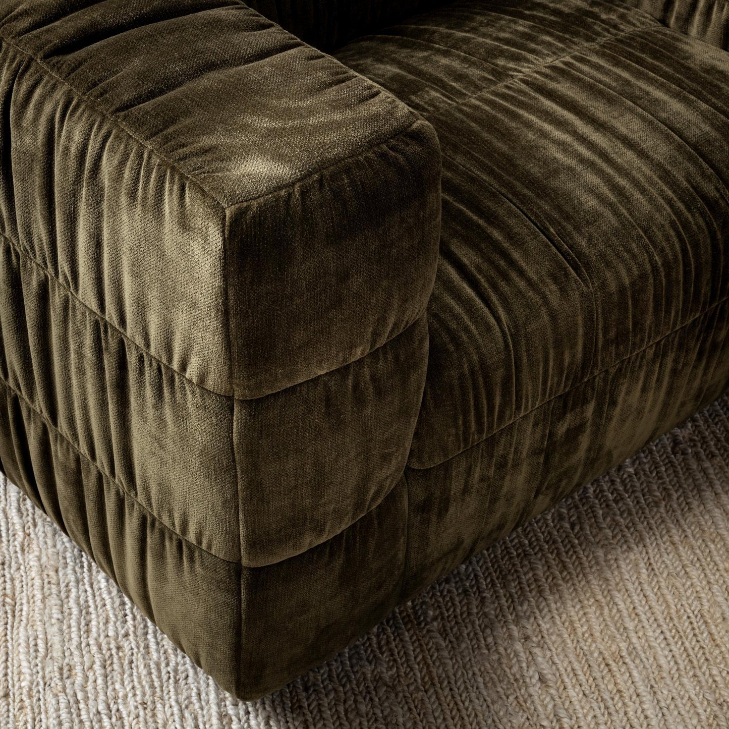 Afeela - Upholstered Swivel Chair
