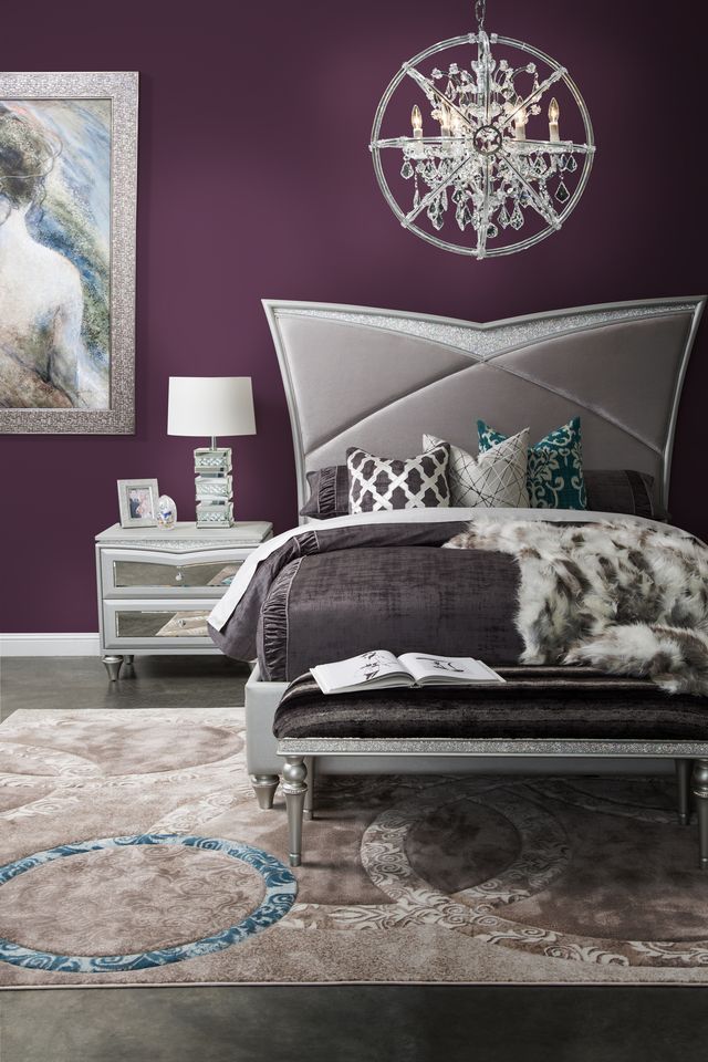 Melrose Plaza - Bed Bench - Dove