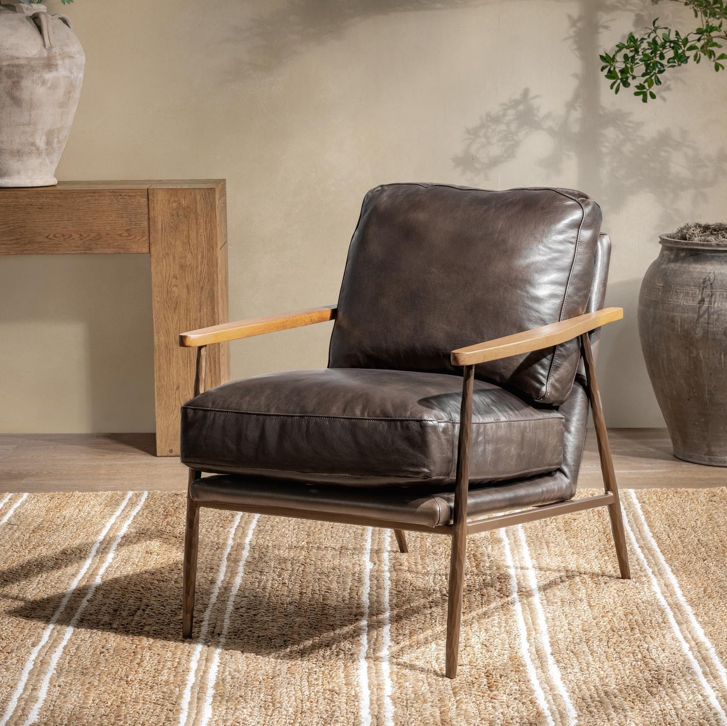 Christopher - Club Chair