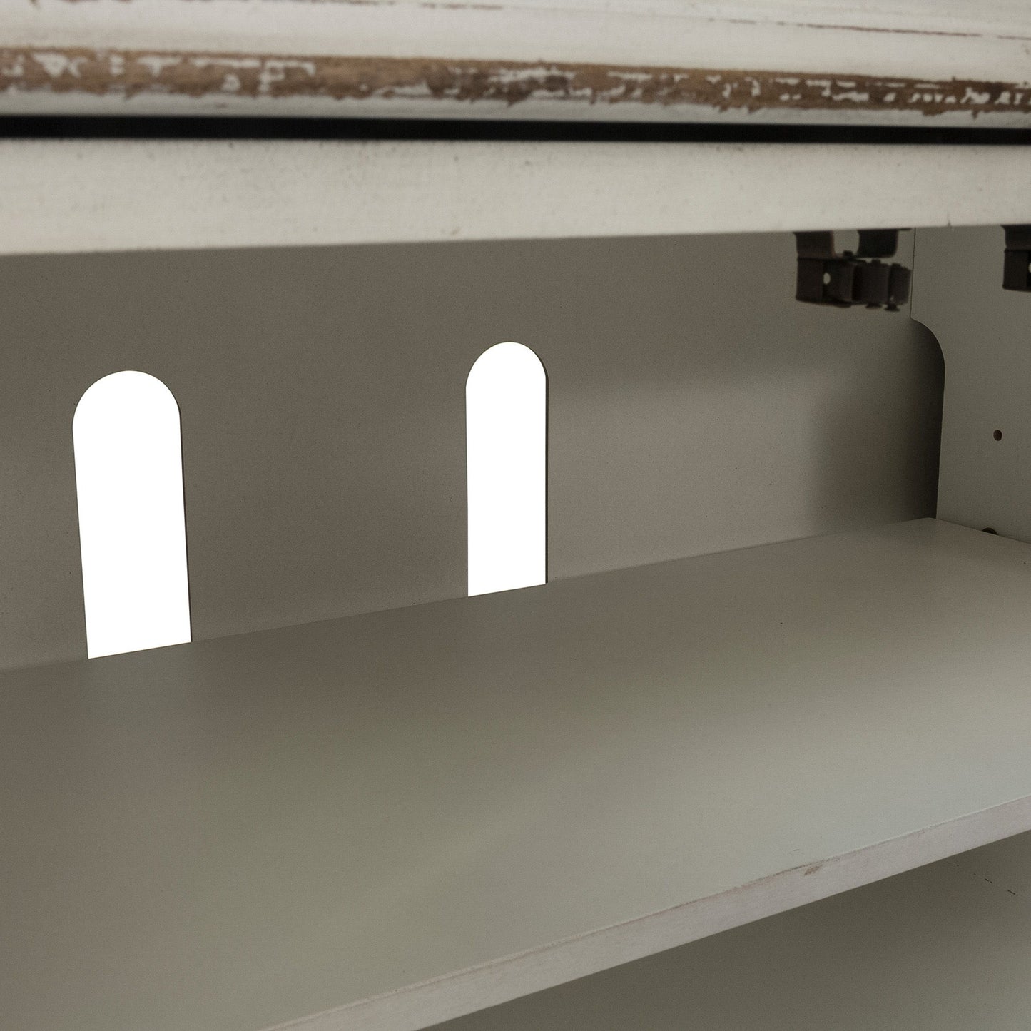 Magnolia Manor - Entertainment TV Stand (Glass Doors) - Antique White