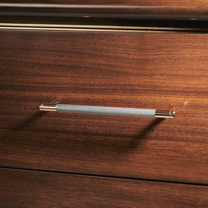 Mason Park - 5-Drawer Gentlemen's Chest - Umber