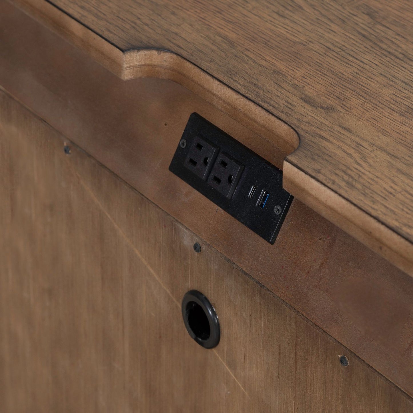 Carolina Park - 2 Door Bedside Chest With Charging Station - Amber Brown